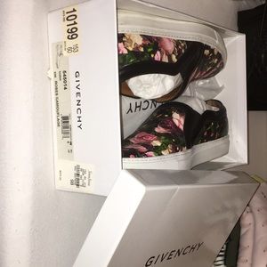 Givenchy Rose Camouflage